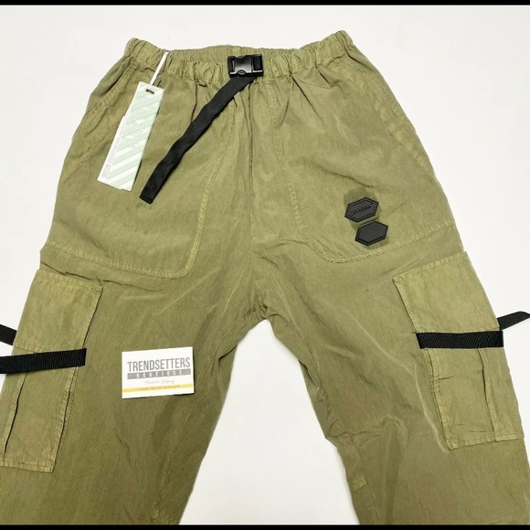Offwhite Cargo Pants Used once (size 33) - Picture 2 of 12